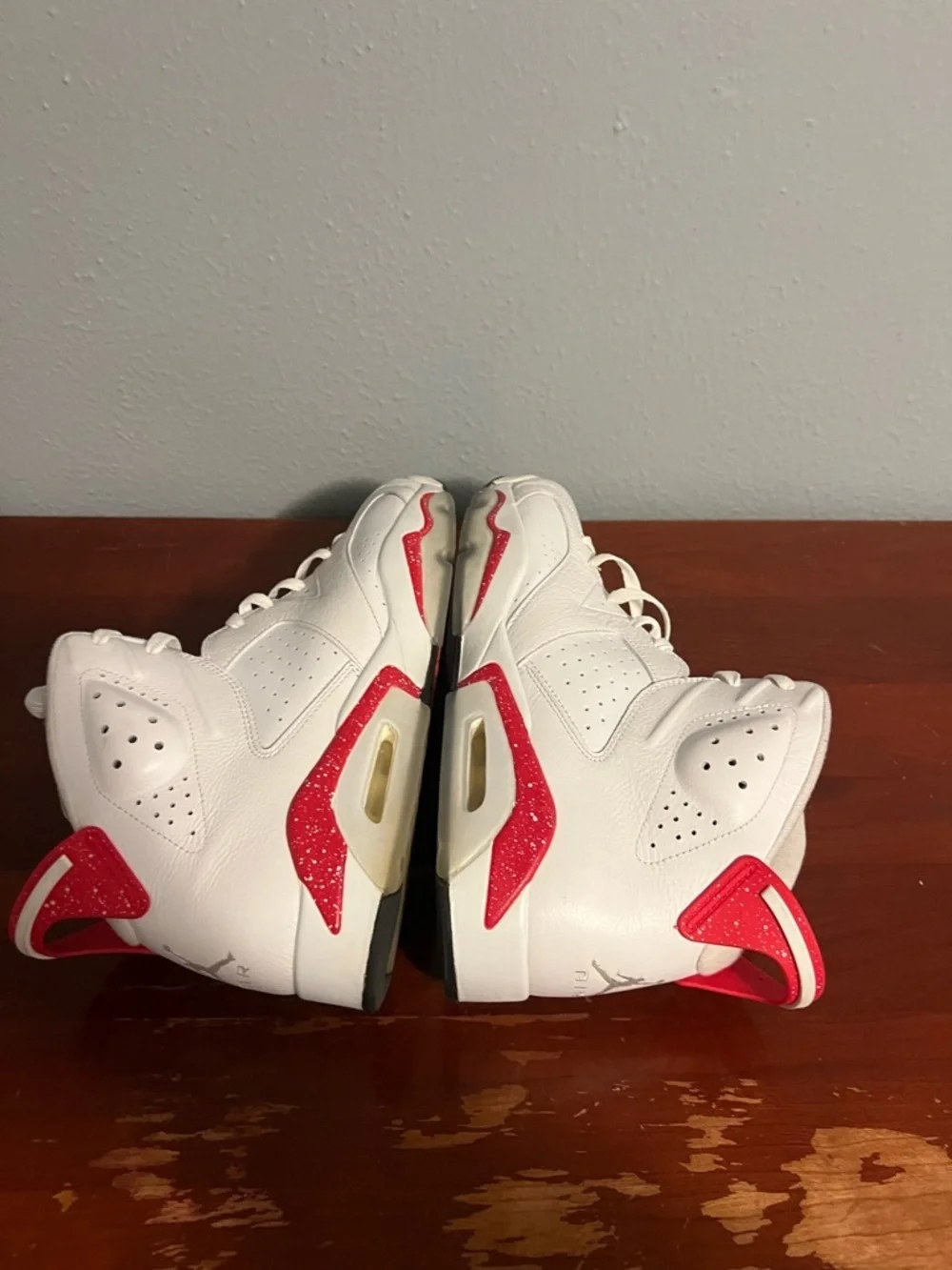 Jordan Men's White and Red Athletic Basketball Shoes Jordan 6 Red Oreo
